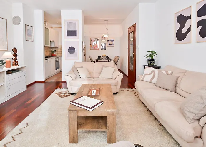 Modern - Free Private Parking * サラエヴォ